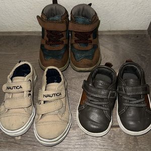 Size 4 toddler shoes all together